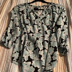 Apt. 9 quarter sleeve dressy top- loose fit